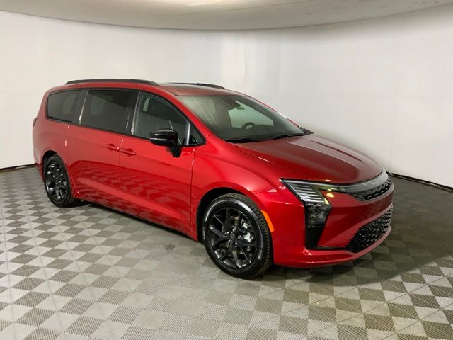 2027 Chrysler Pacifica Limited