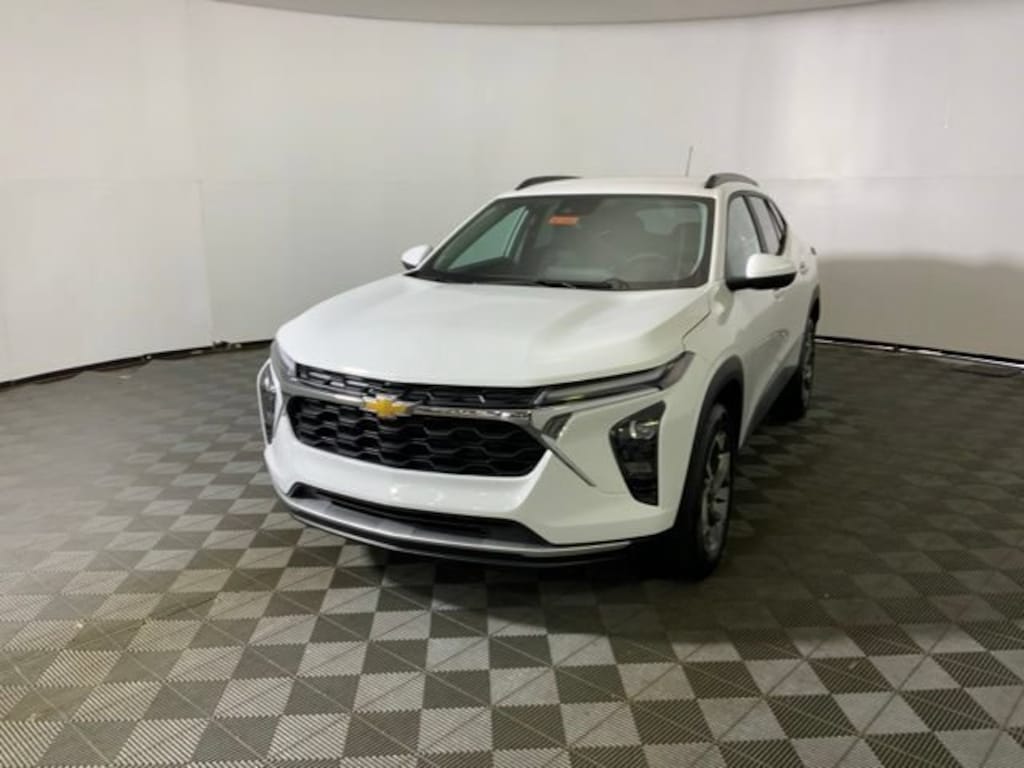 New 2026 Chevrolet Trax LT SUV