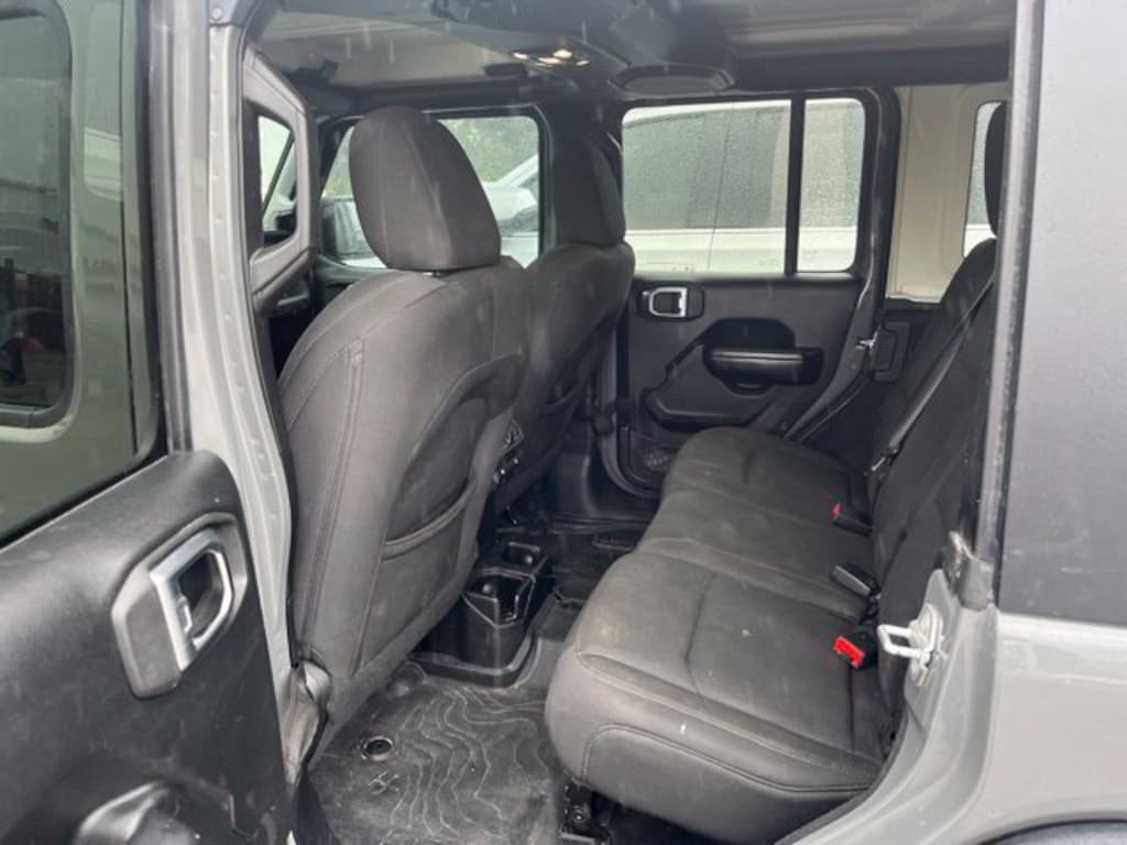 Used 2019 Jeep Wrangler Unlimited Sport 4x4