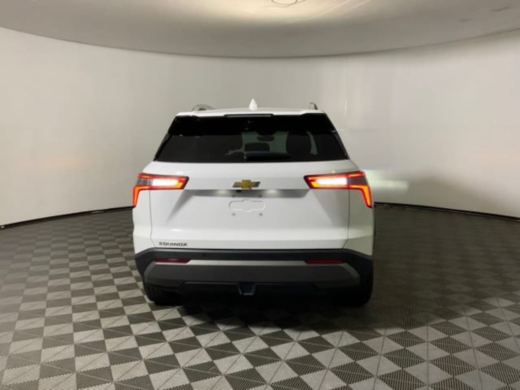 Used 2025 Chevrolet Equinox LT SUV