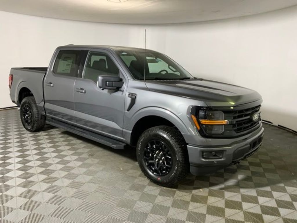 New 2026 Ford F-150 XLT Truck SuperCrew Cab