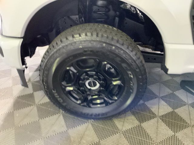 2026 Ford F-350 Super Duty XL - Photo 38