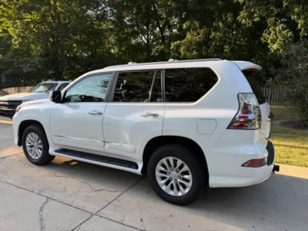 Used 2017 Lexus GX 460 SUV