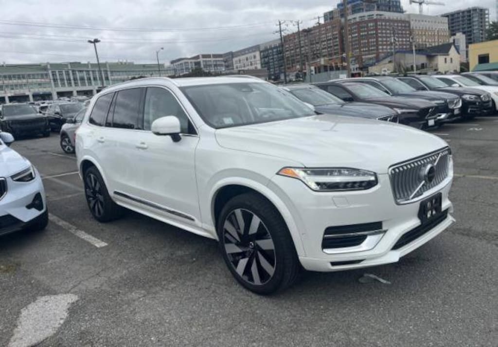 Used 2024 Volvo XC90 plug-in hybrid T8 Ultimate Bright 7-Seater SUV