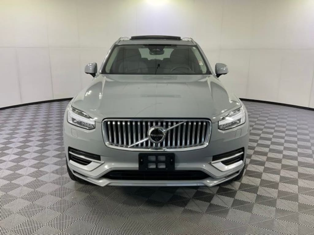Certified 2025 Volvo XC90 Plug-In Hybrid T8 Plus SUV