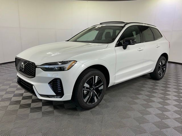 2027 Volvo XC60 B5 Core AWD SUV