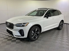 2027 Volvo XC60 B5 Core SUV