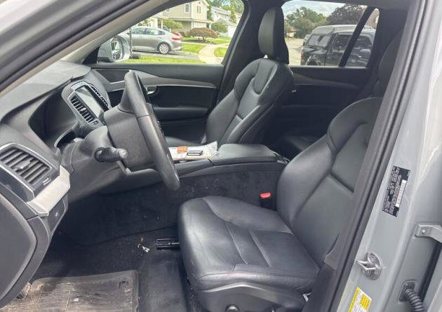 Used 2025 Volvo XC90 B5 Core SUV