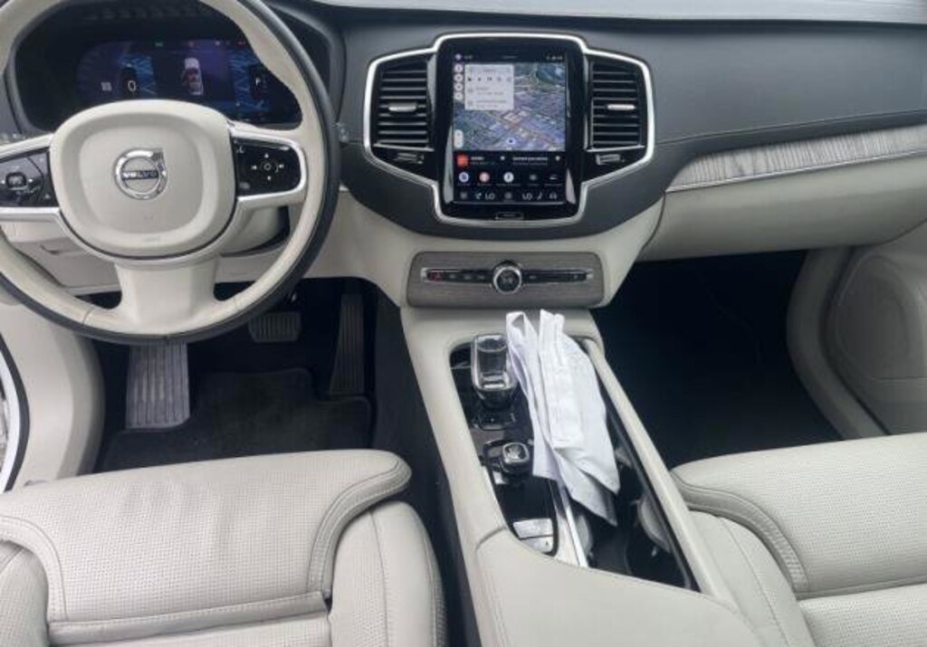 Used 2024 Volvo XC90 plug-in hybrid T8 Ultimate Bright 7-Seater SUV