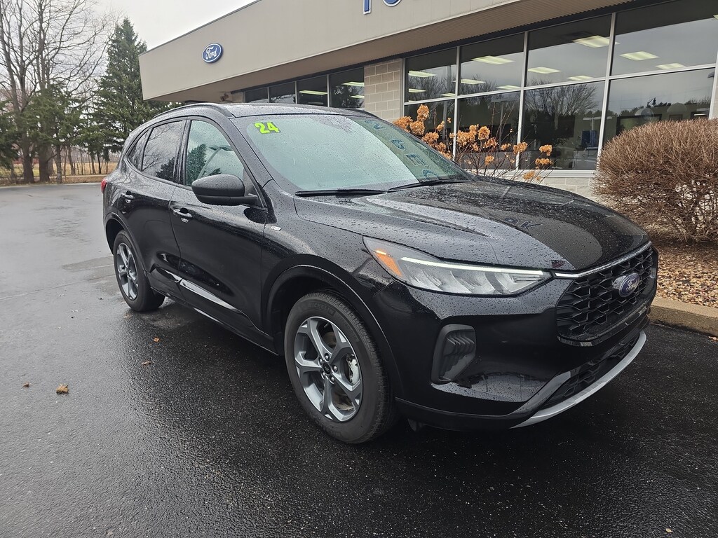 Used 2024 Ford Escape ST-Line SUV