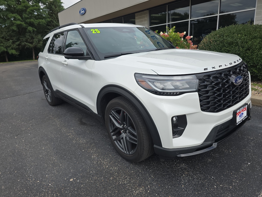 Used 2025 Ford Explorer ST SUV