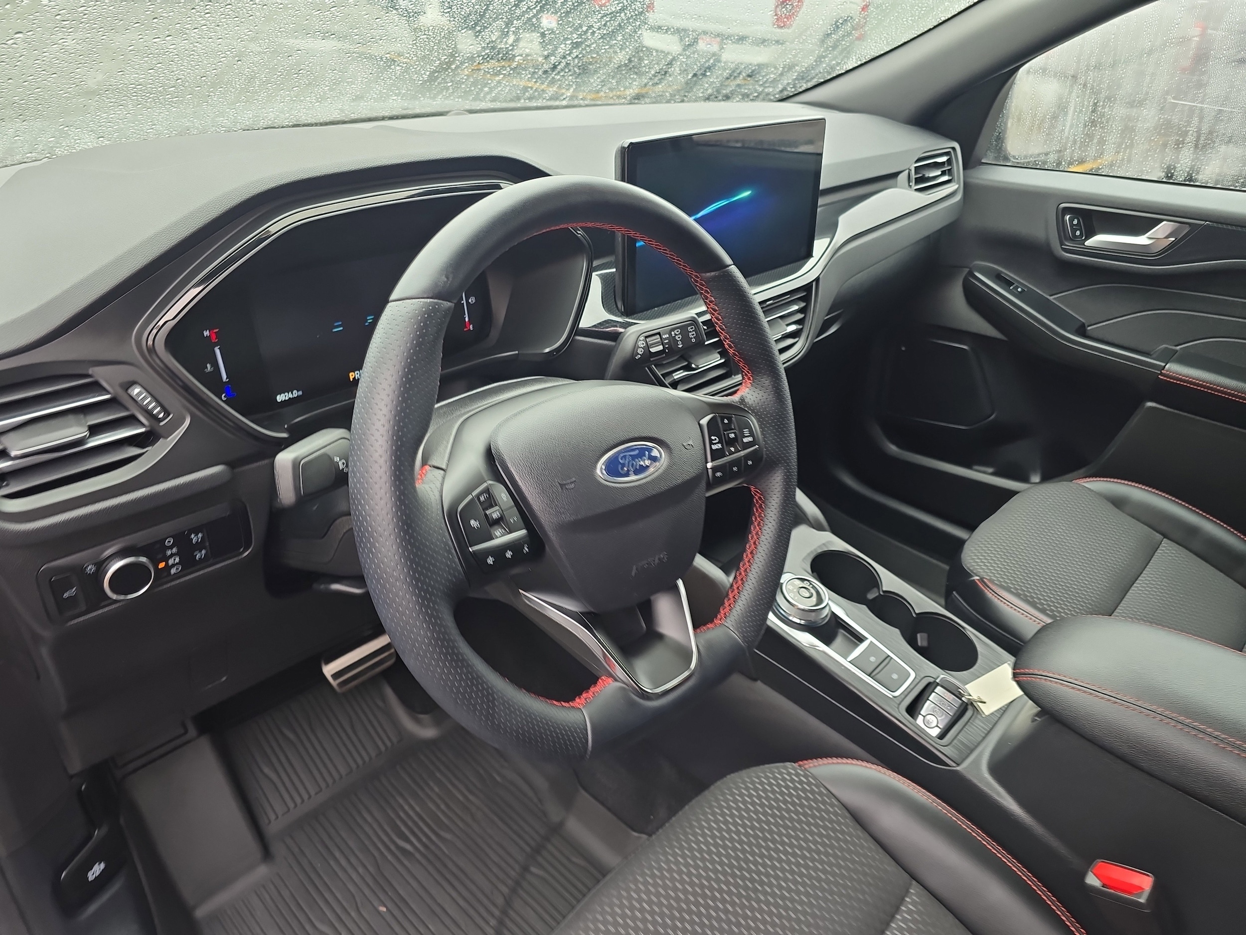 2024 Ford Escape ST-Line - Photo 10