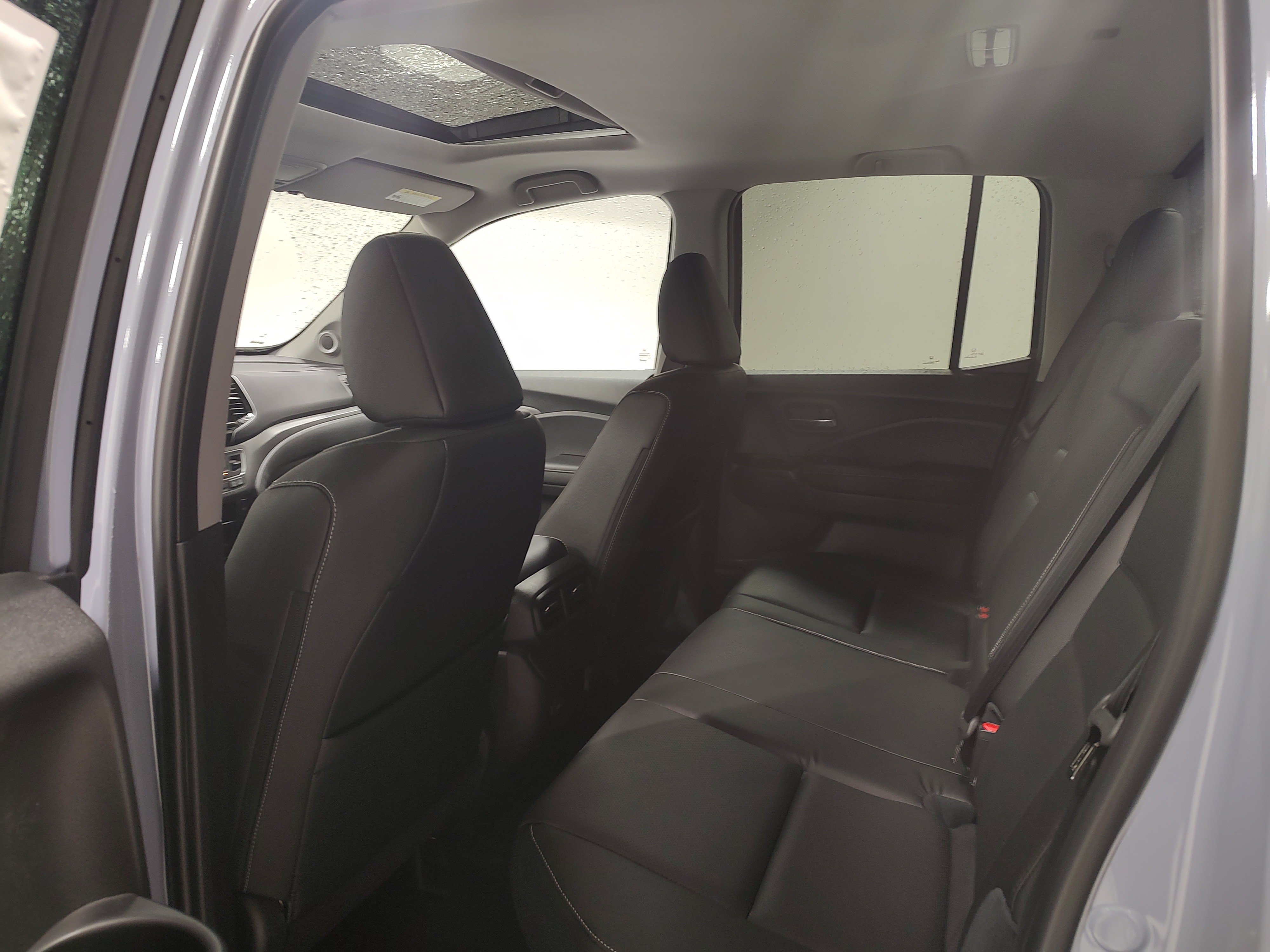 2026 Honda Ridgeline Black Edition - Photo 11