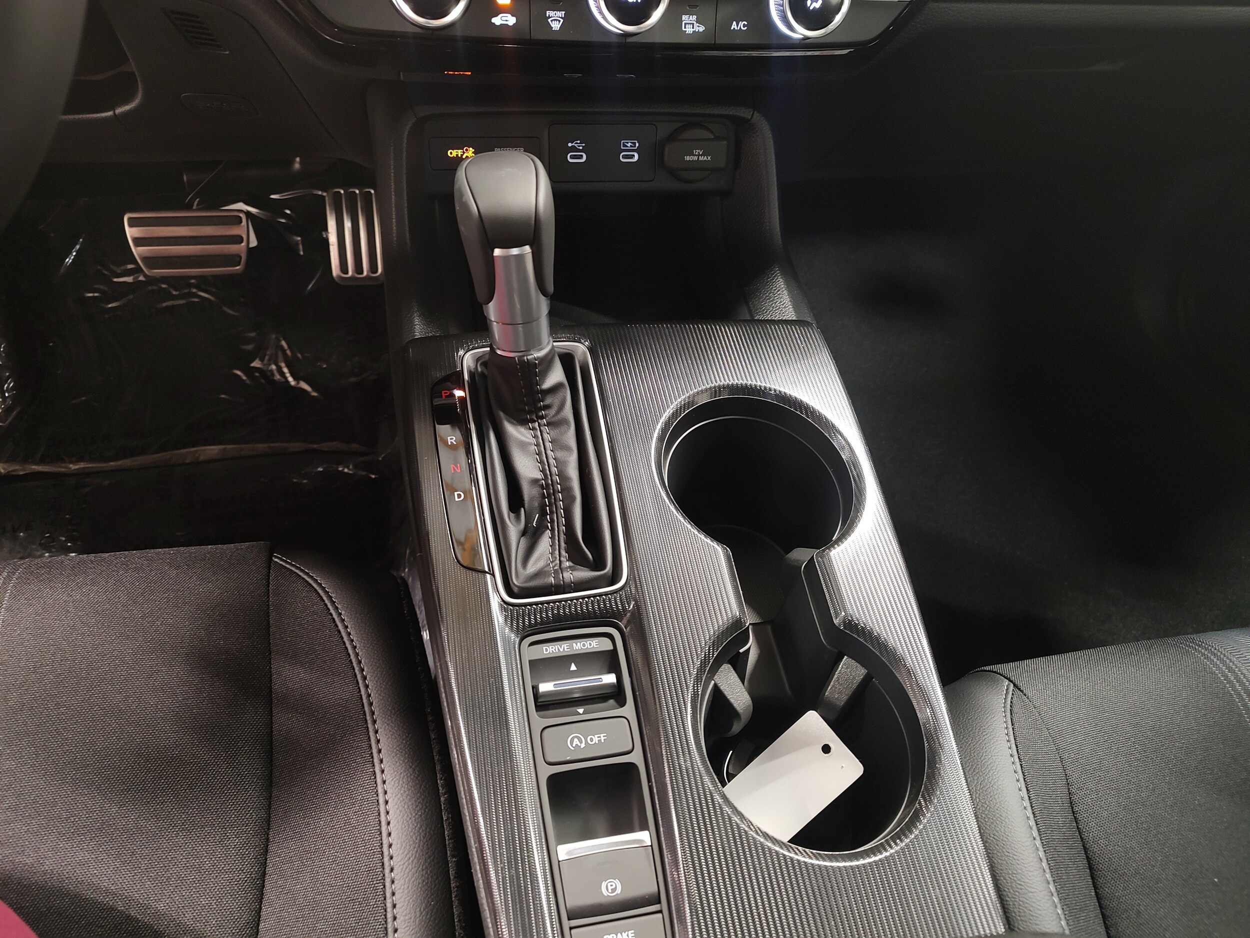 2026 Honda Civic Hatchback Sport - Photo 8