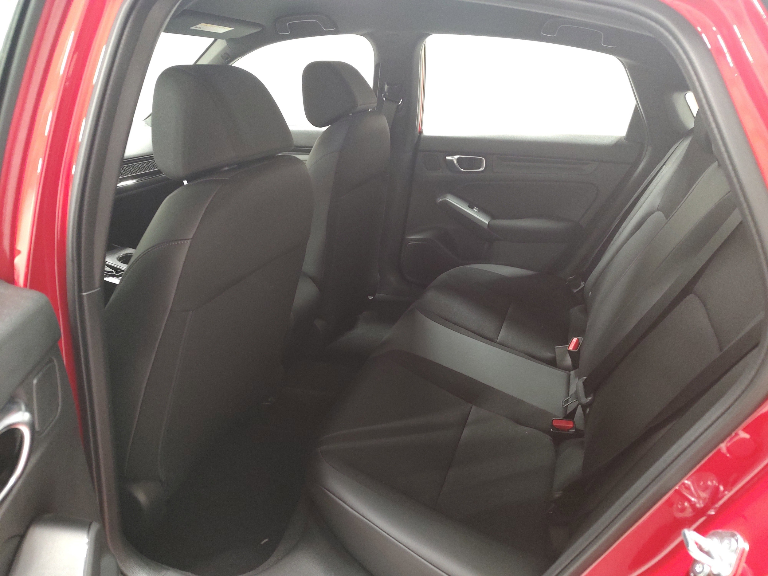 2026 Honda Civic Hatchback Sport - Photo 11