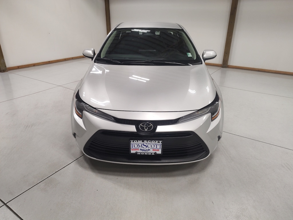 Used 2025 Toyota Corolla LE Sedan