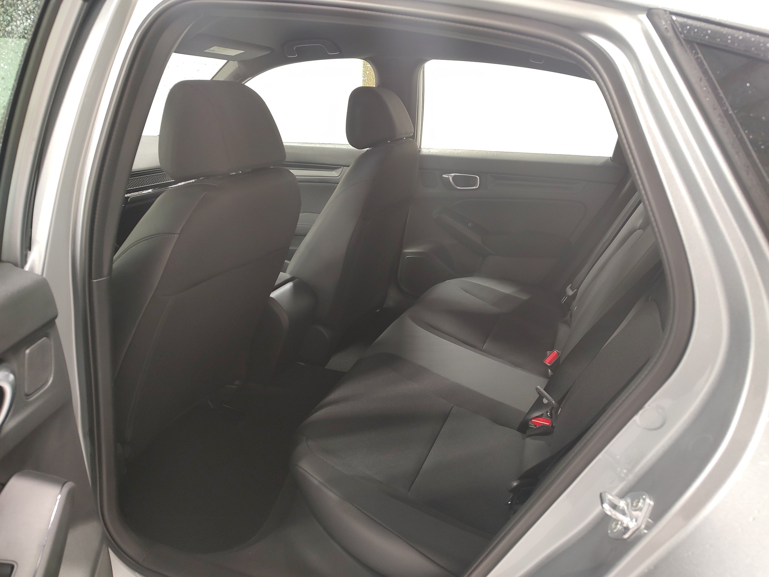 2026 Honda Civic Hatchback Sport - Photo 11