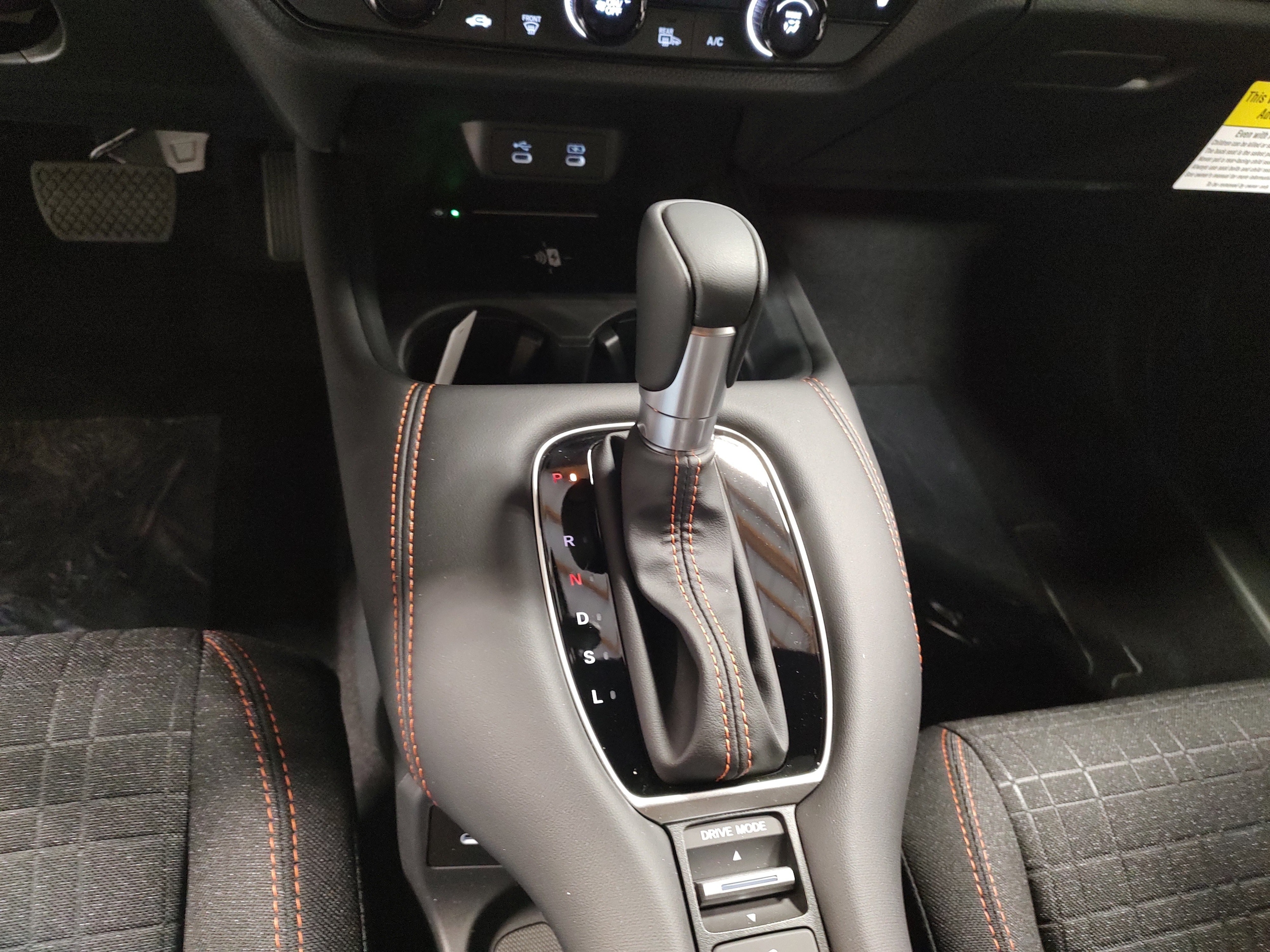 2027 Honda HR-V Sport - Photo 8