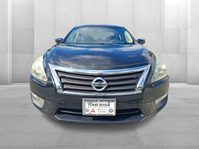 Used 2013 Nissan Altima 2.5 SV Sedan