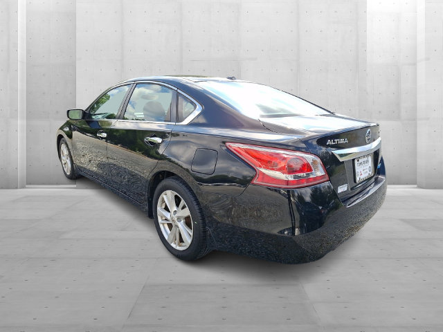 Used 2013 Nissan Altima 2.5 SV Sedan