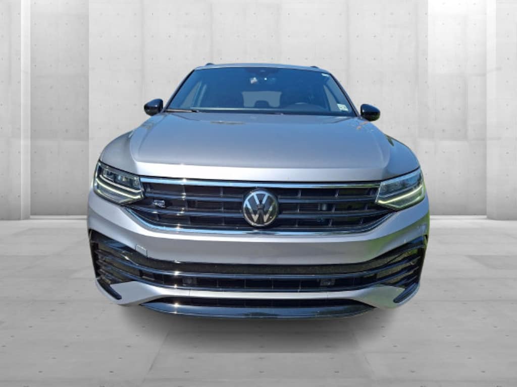 Used 2024 Volkswagen Tiguan 2.0T SE R-Line Black SUV