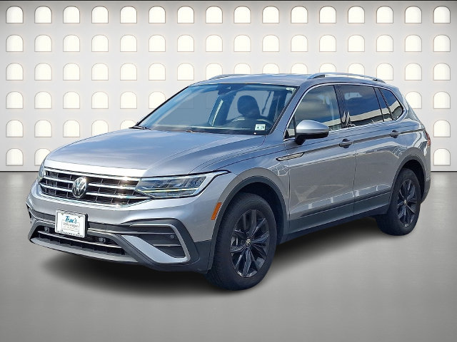 Certified 2024 Volkswagen Tiguan 2.0T SE SUV