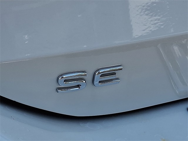 2025 Volkswagen Tiguan SE - Photo 6
