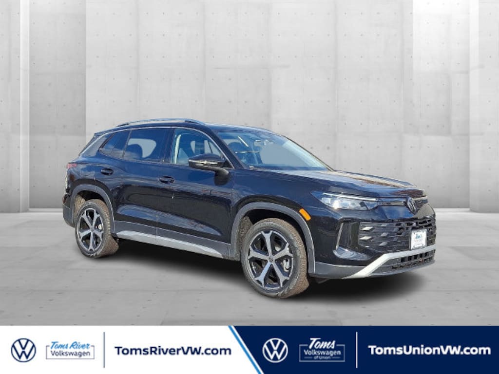 New 2026 Volkswagen Tiguan SE SUV