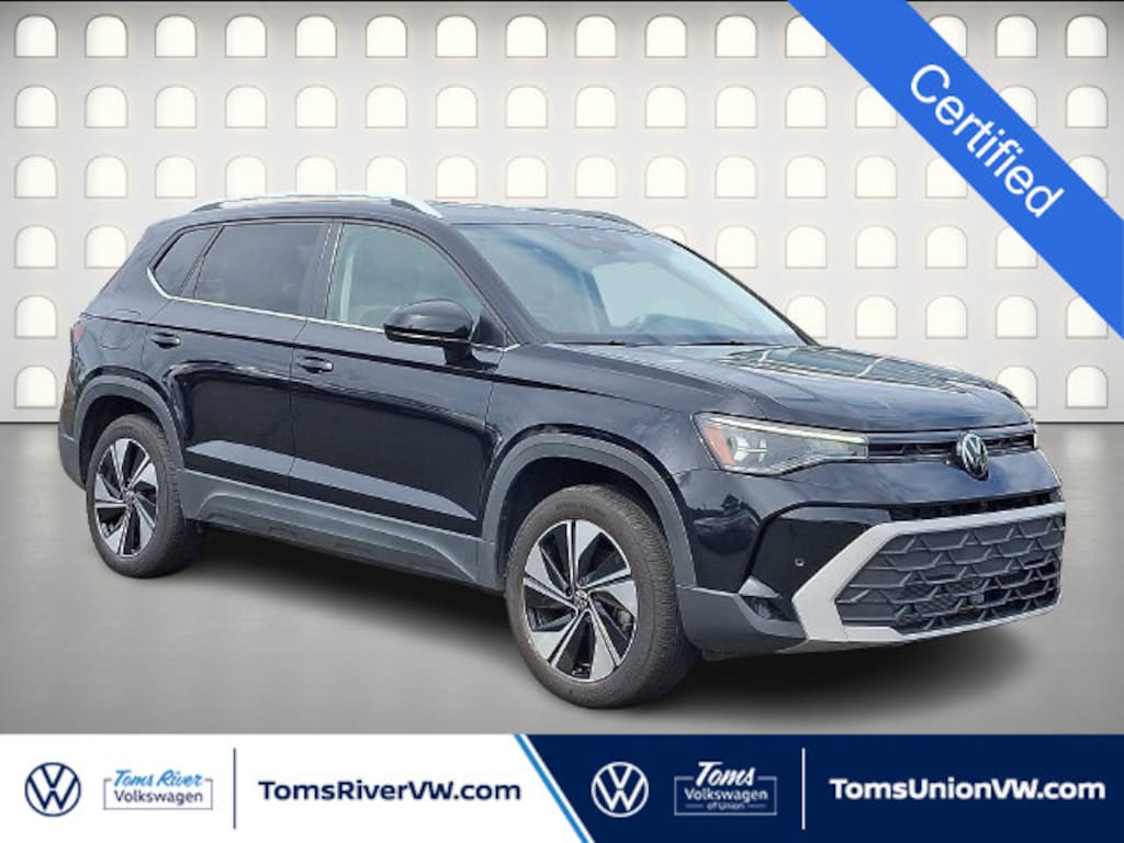 Used 2025 Volkswagen Taos 1.5T SE SUV