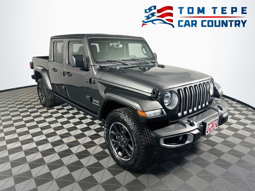 2023 Jeep Gladiator Overland