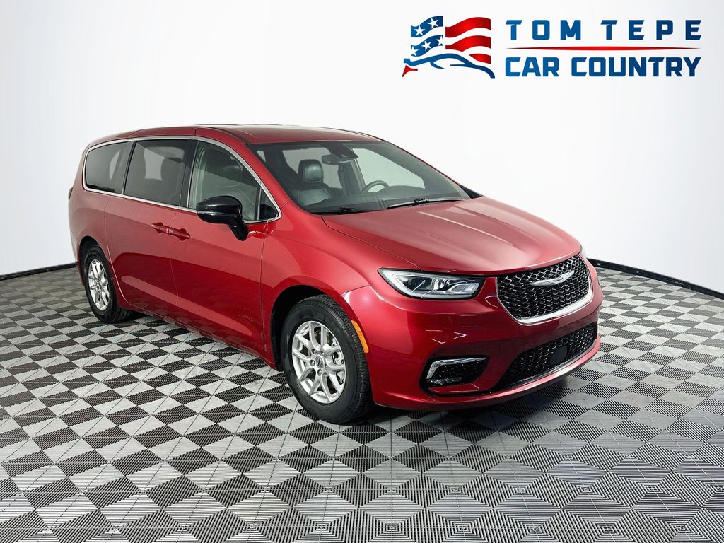 2025 Chrysler Pacifica
