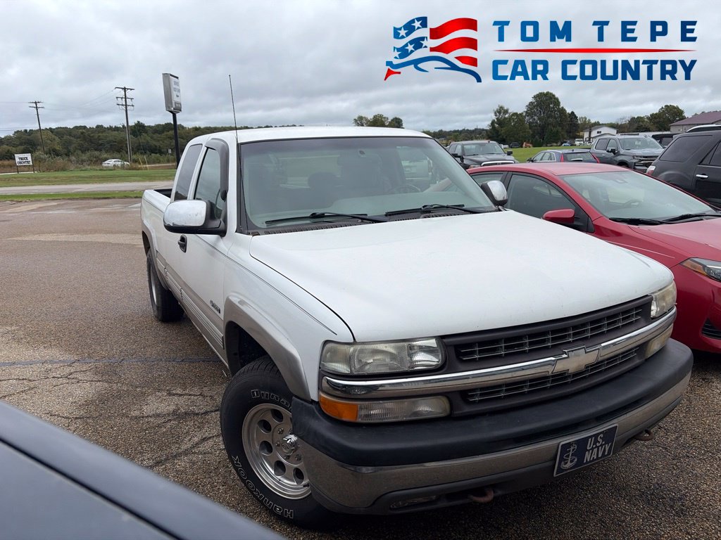 2000 Chevrolet Silverado LS