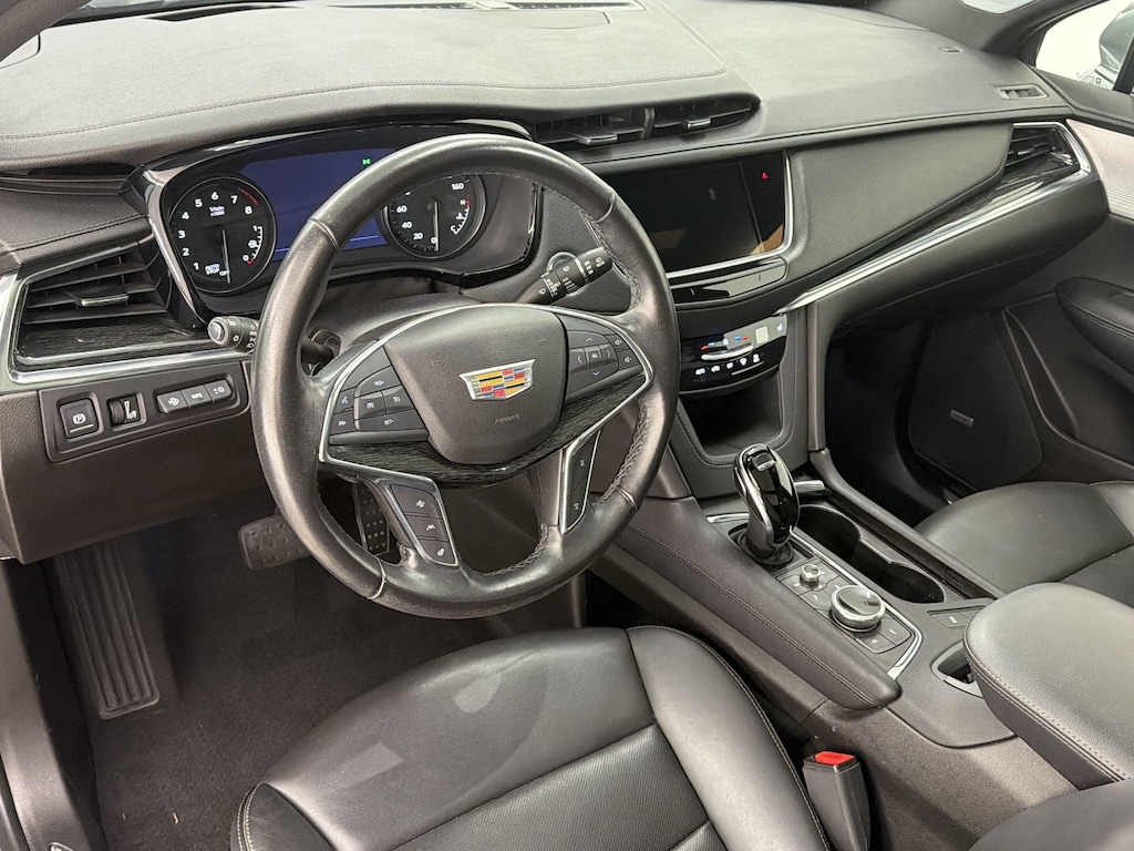 Used 2022 CADILLAC XT5 FWD Premium Luxury SUV