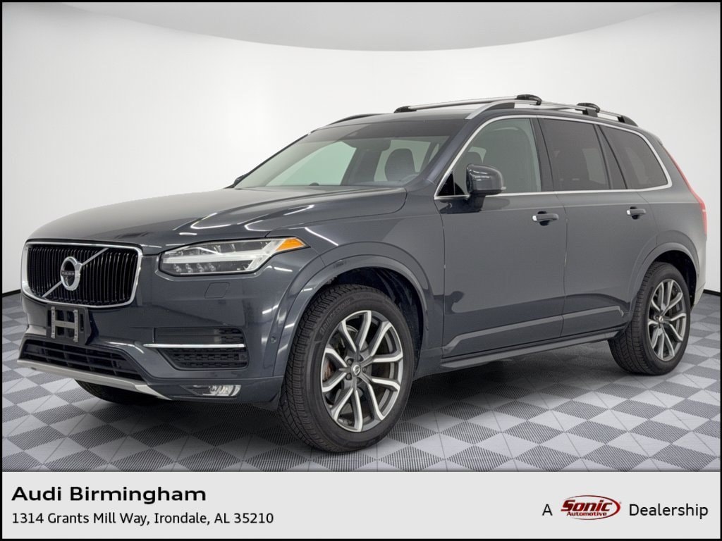2016 Volvo XC90 Momentum