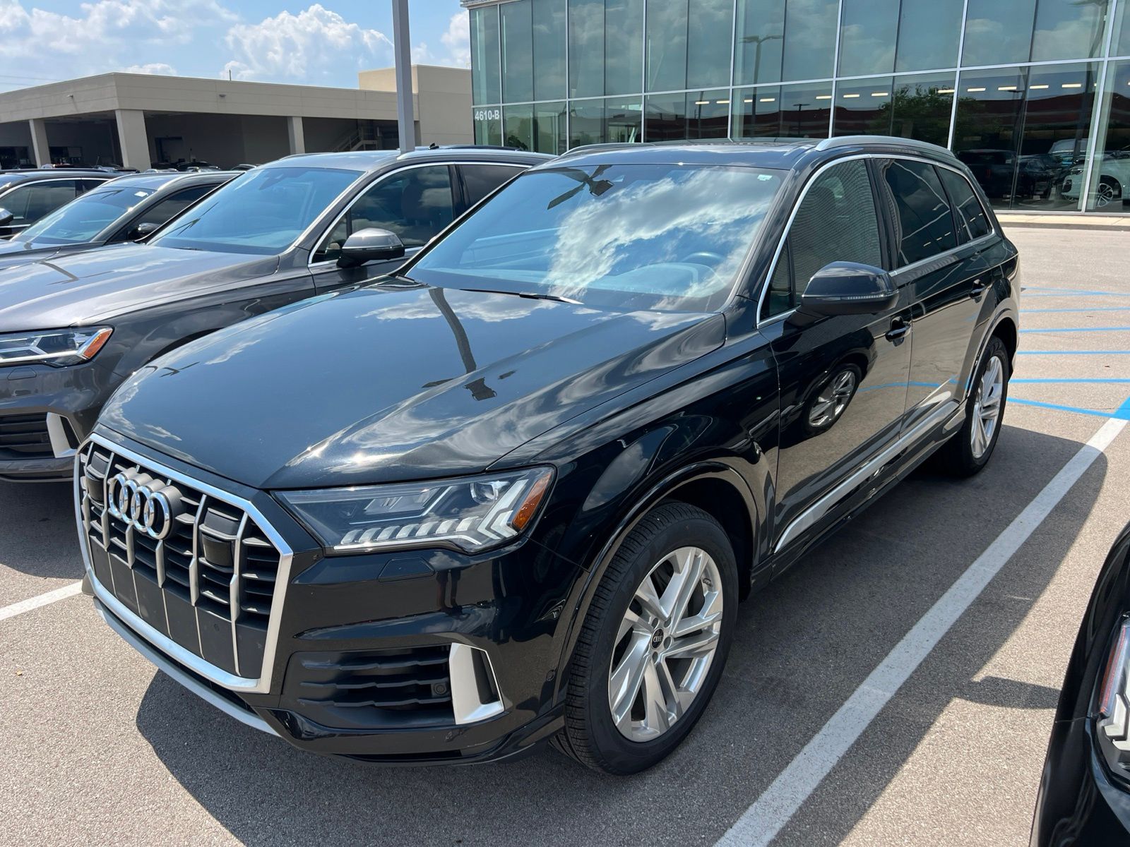2023 Audi Q7