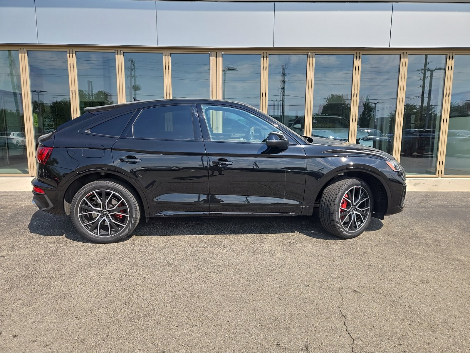 2024 Audi SQ5 Sportback