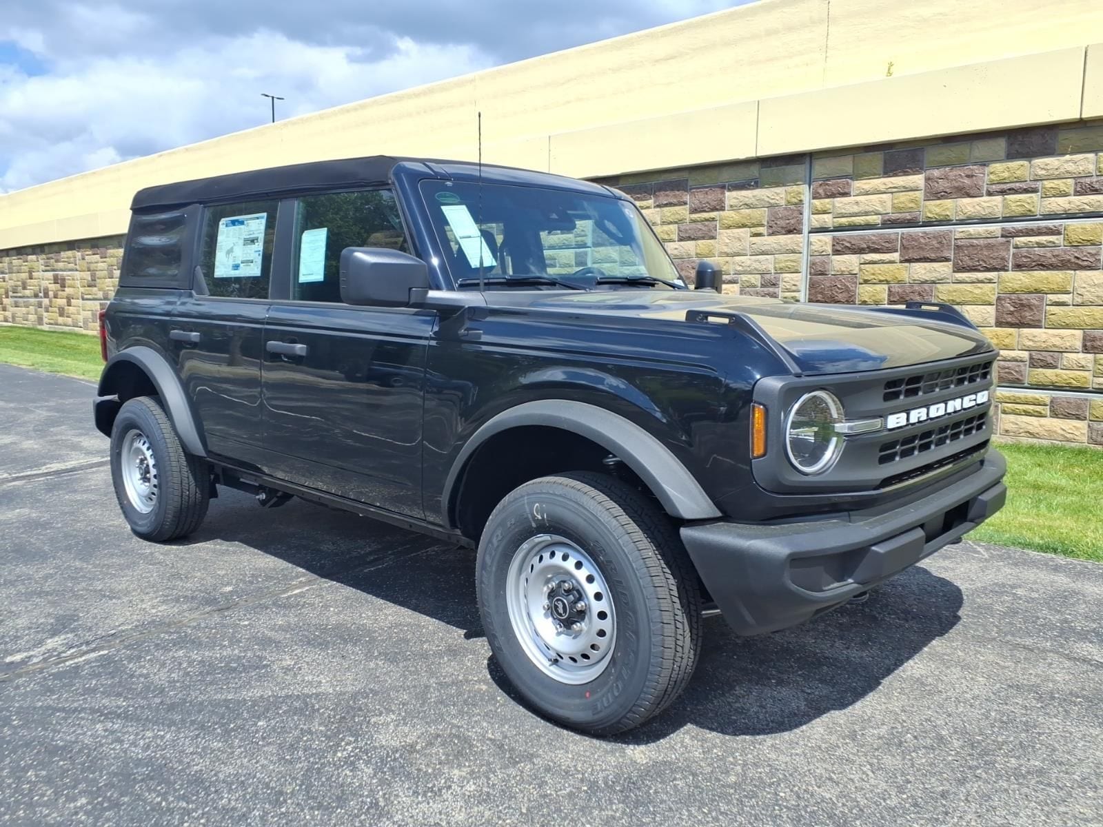 2026 Ford Bronco 4-Door