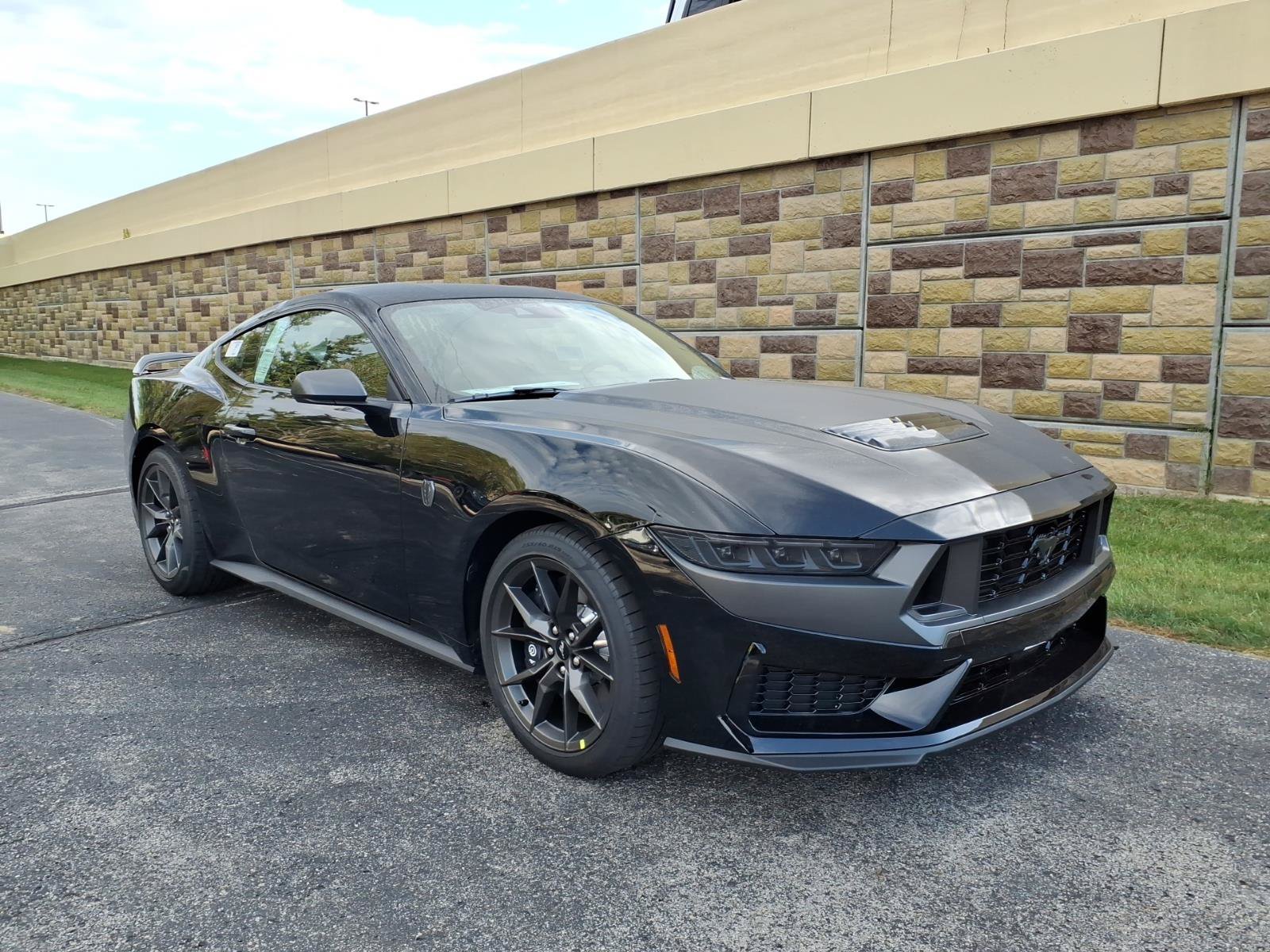 2026 Ford Mustang Dark Horse