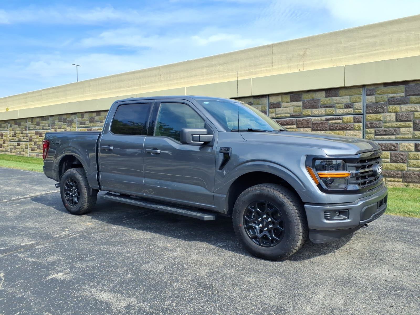 2026 Ford F-150 XLT Truck