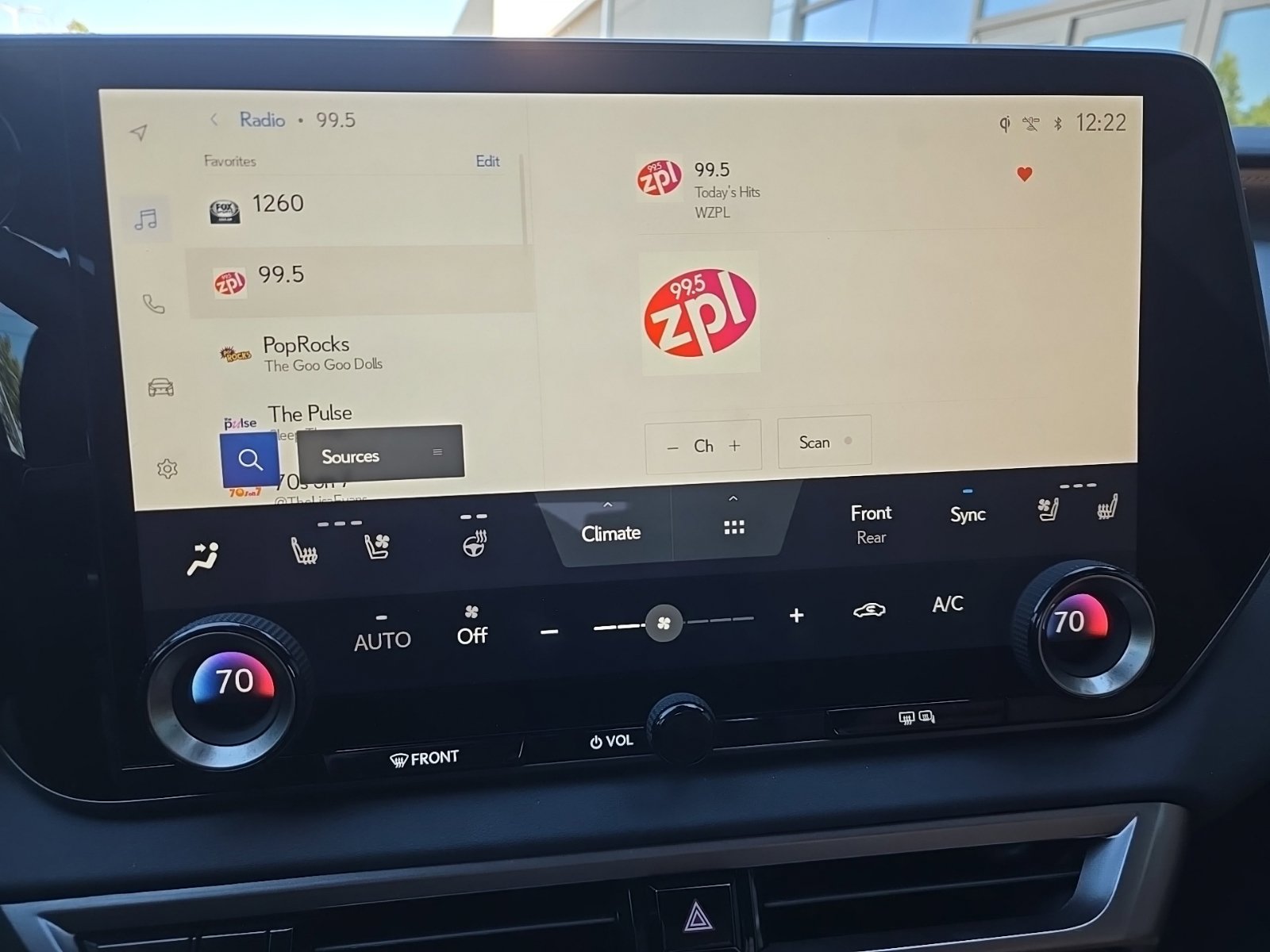 2025 Lexus RX 350 - Photo 51