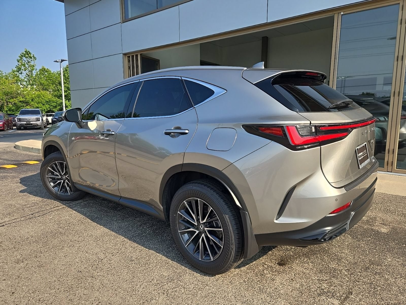 2024 Lexus NX 350 - Photo 8