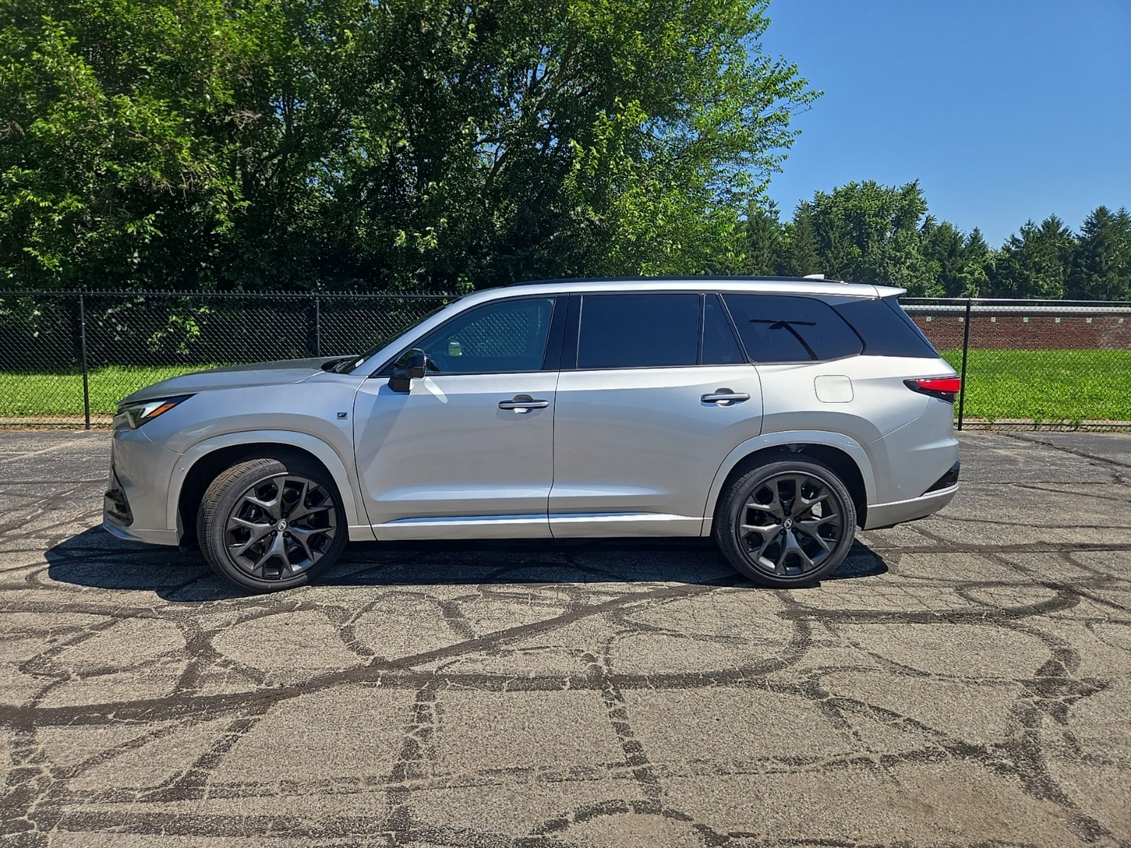 2026 Lexus TX 500h F-Sport Premium - Photo 11
