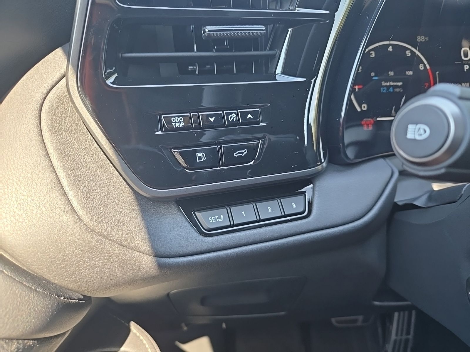 2026 Lexus TX 500h F-Sport Premium - Photo 40