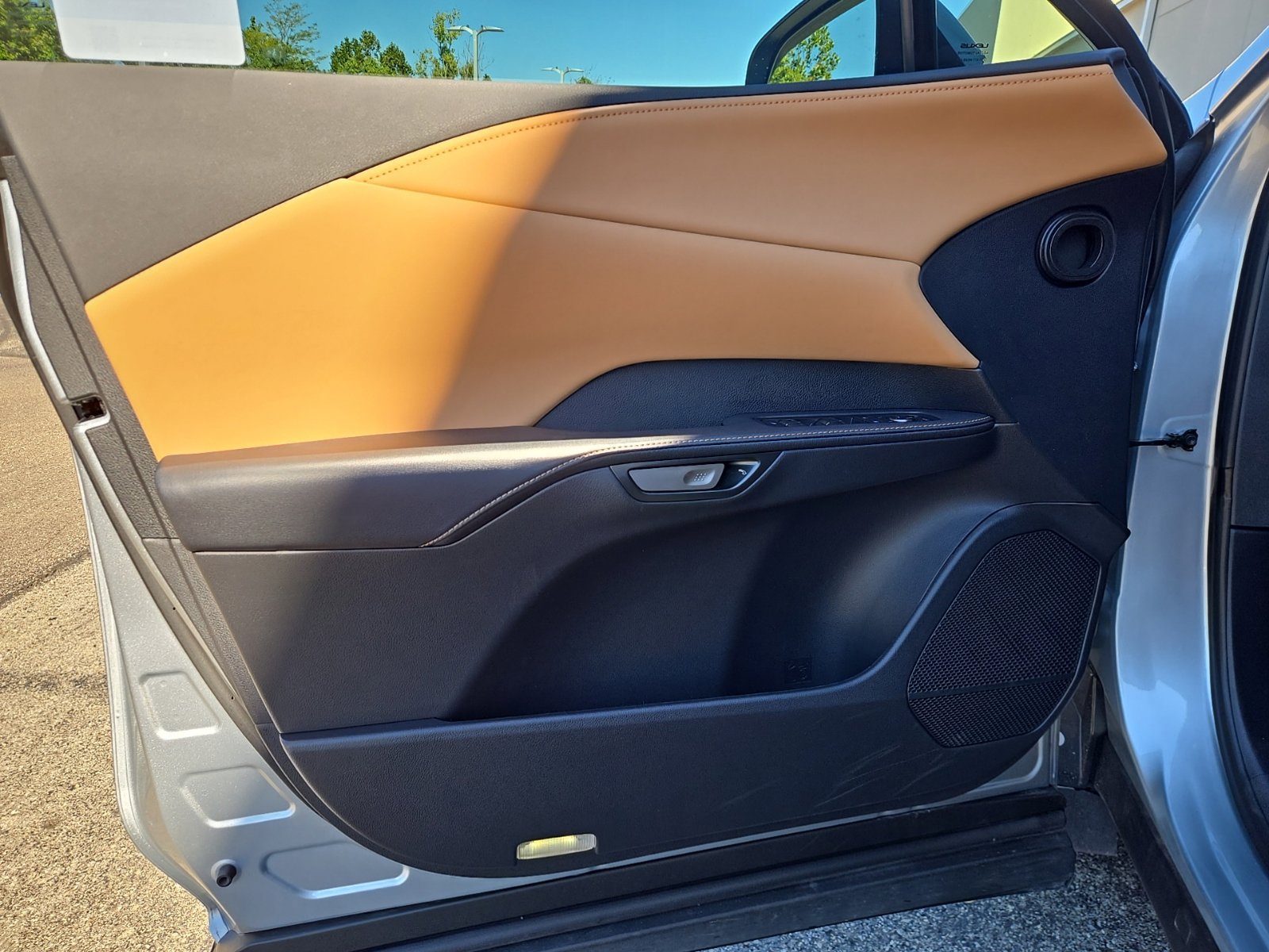 2025 Lexus RX 350 - Photo 30