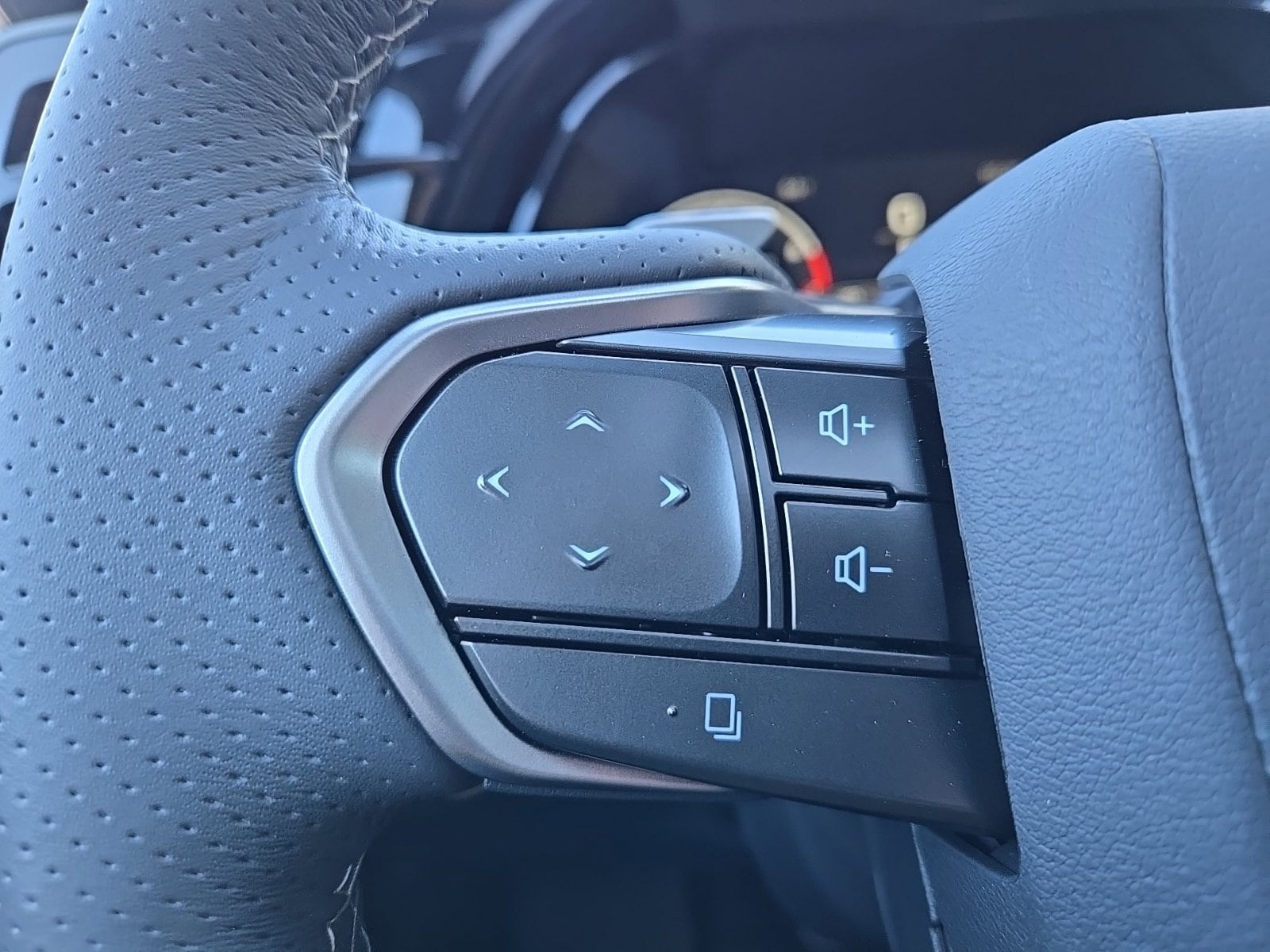 2026 Lexus RX 350 F-Sport - Photo 37