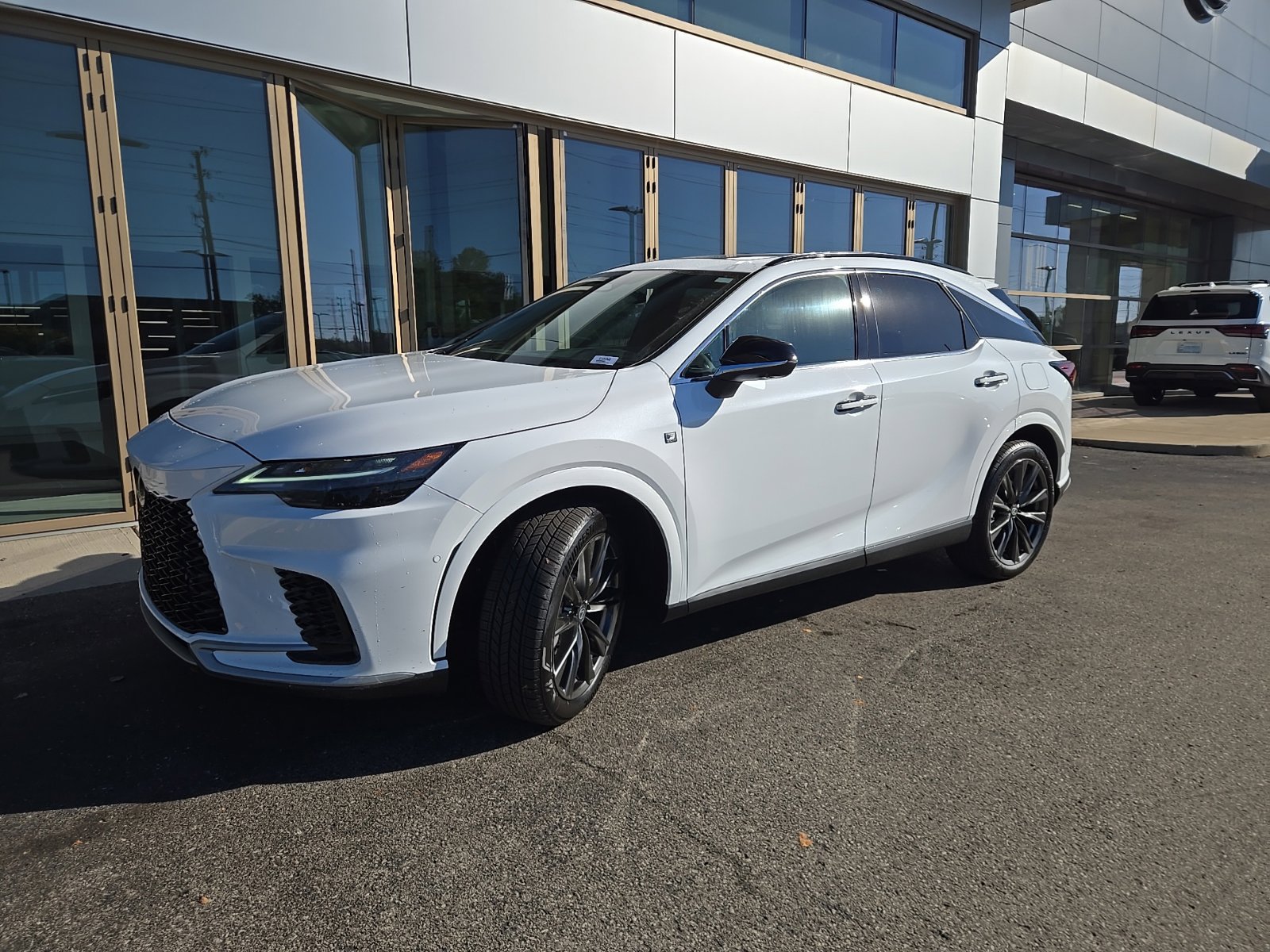 2026 Lexus RX 350 F-Sport - Photo 10