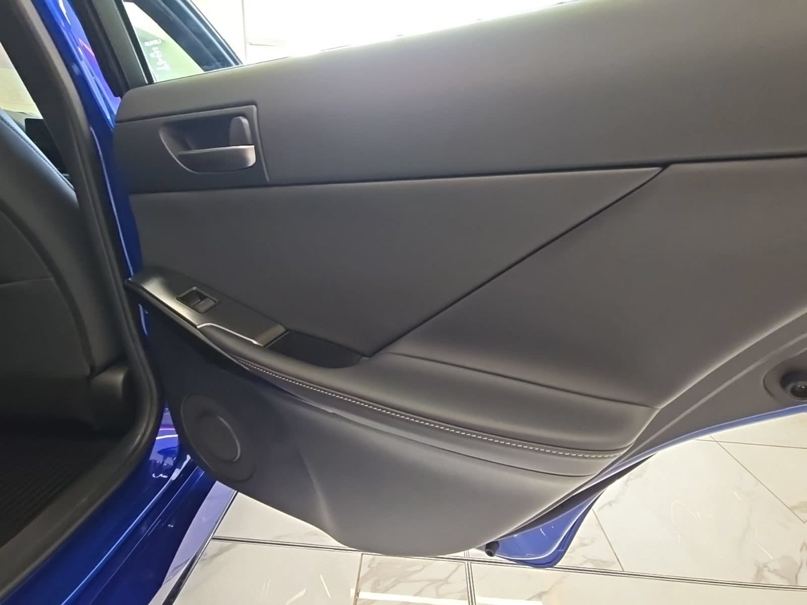 2026 Lexus IS 350 F SPORT DESIGN - Photo 28