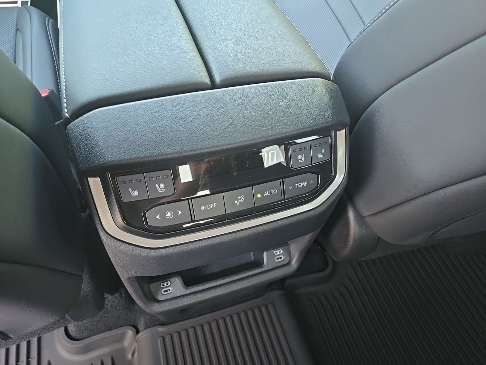 2026 Lexus TX 500h F-Sport Premium - Photo 34