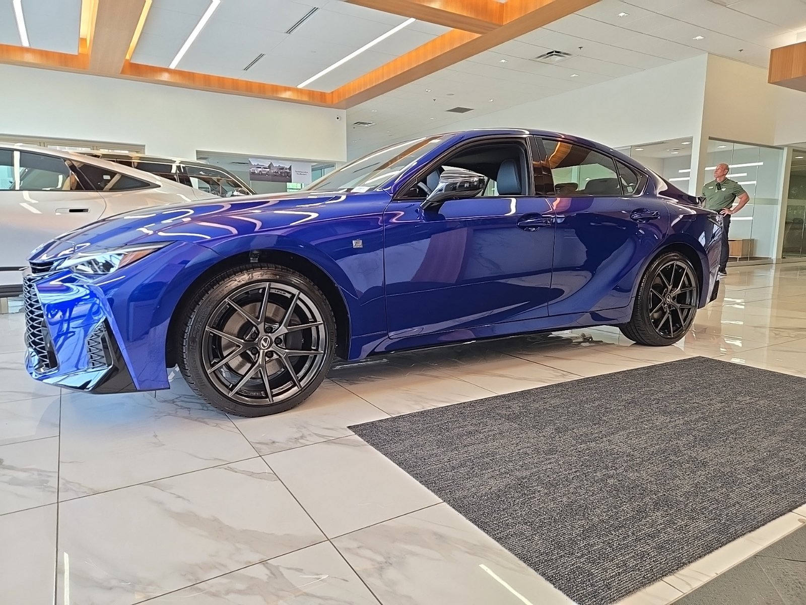 2026 Lexus IS 350 F SPORT DESIGN - Photo 9