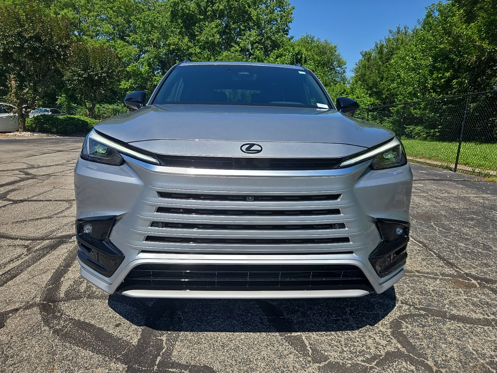2026 Lexus TX 500h F-Sport Premium - Photo 4
